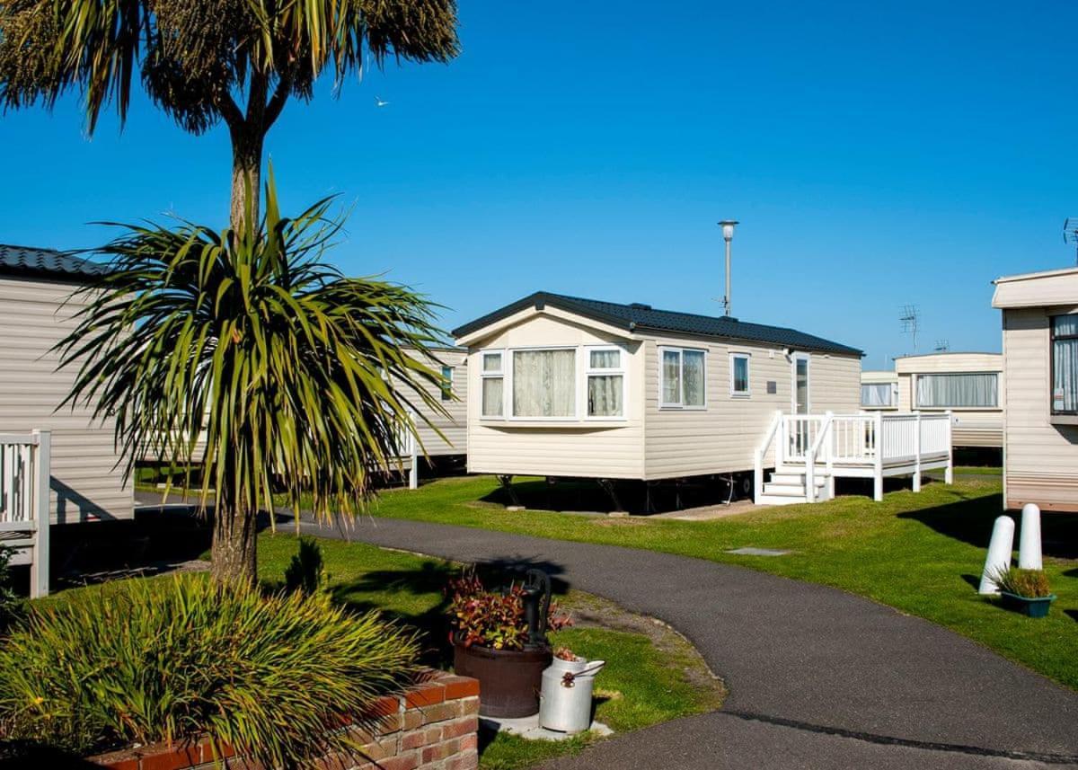 Eastern Beach Caravan Park Caister-on-Sea Bagian luar foto
