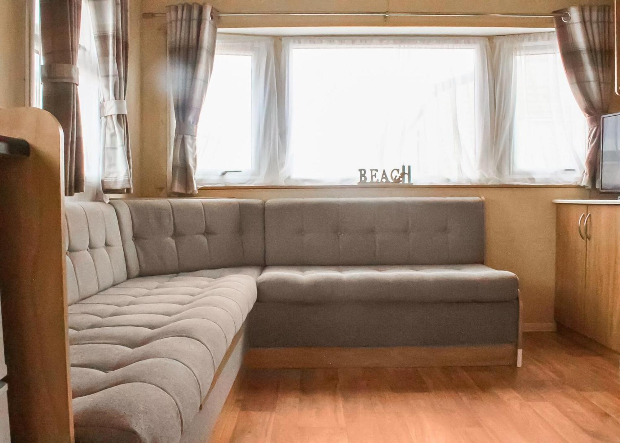 Eastern Beach Caravan Park Caister-on-Sea Bagian luar foto